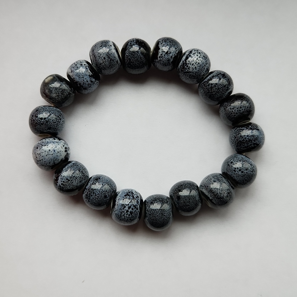 Bracelet polished stone beads